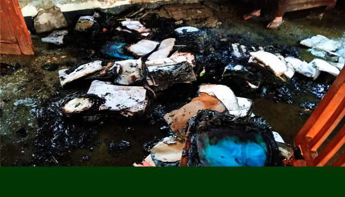 গ্রামীণ ব্যাংকে আগুন!